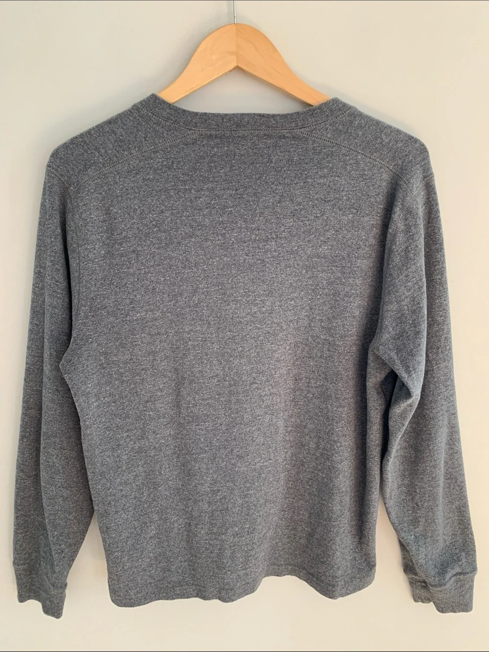 J. Crew Men’s Heritage Brushed Rib Knit Long Sleeve Henley Oarsman Grey Medium